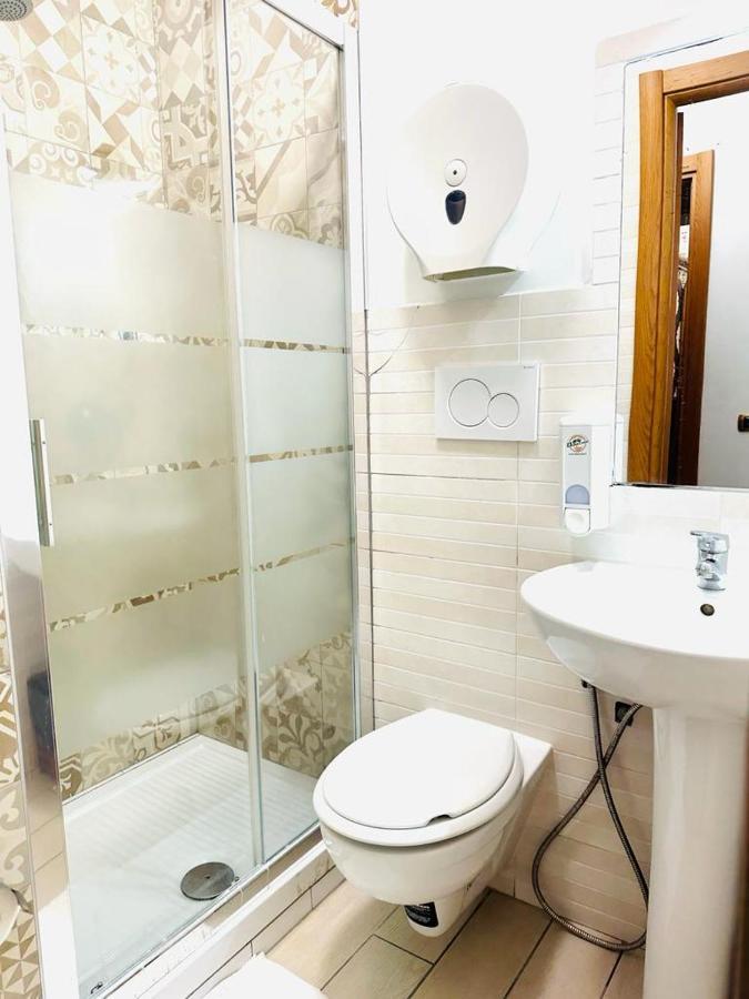 Rome Star Guesthouse Termini Екстериор снимка